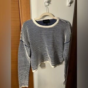 Romeo+Juliet Couture striped sweater. 100% cotton. Size L. Great condition